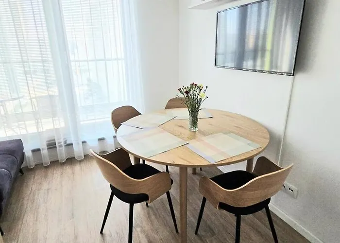 Apartment In Quiet Location Near The Center