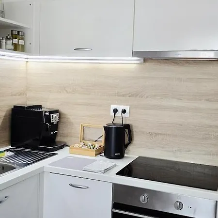 In Quiet Location Near The Center Apartamento Bratislava